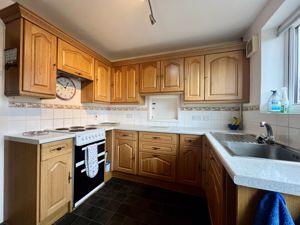 Kitchen- click for photo gallery